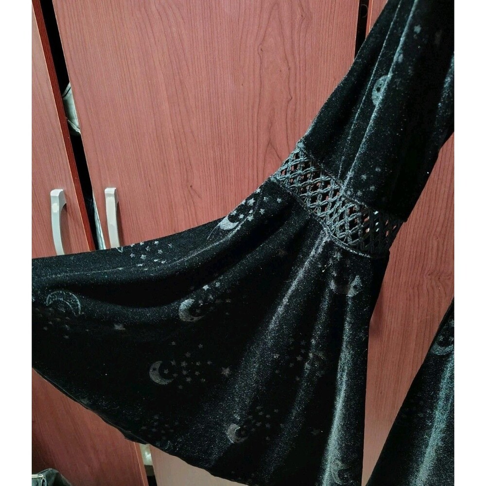 Adult CELESTIAL COVEN Hooded Dress WITCH COSTUME Black VELVET HI-LO Large GOTH - Picture 6 of 13